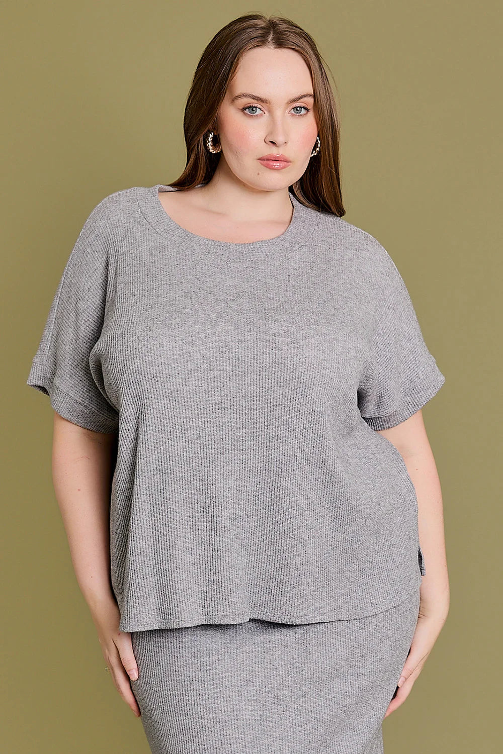 Plus Size Gray Ribbed Short Sleeve Crew Neck Relaxed Fit Knit Top